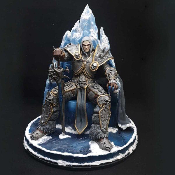 Figura de Arthas en el Trono Helado
